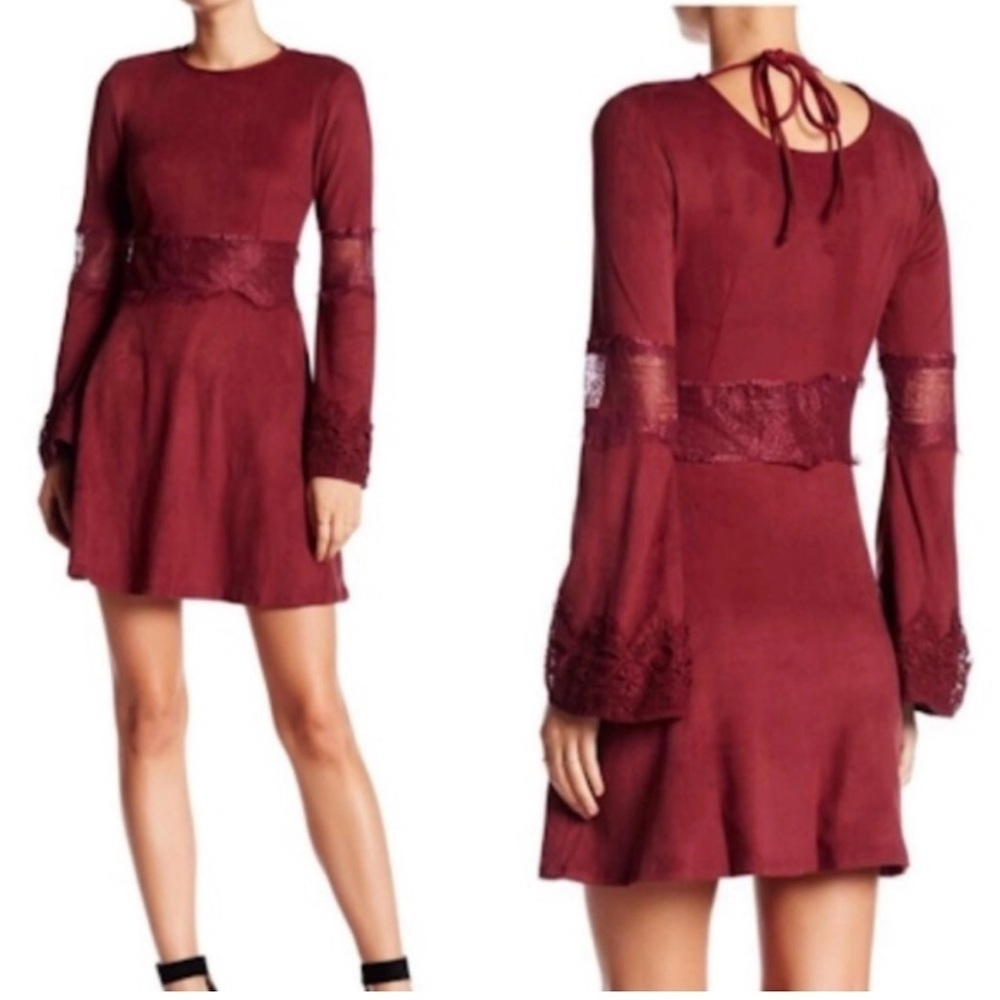 Romeo + Juliet Couture Burgundy Bell Sleeve Mini Dress M